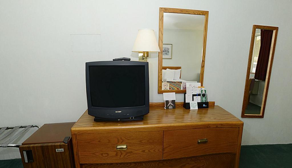 Americas Best Value Inn Saint Ignace Luaran gambar